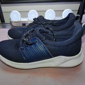 children's place sneakers